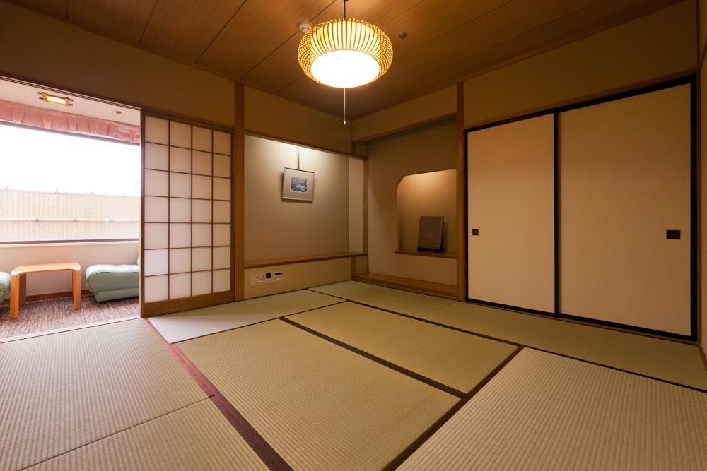 Fukui Phoenix Hotel Quarto foto